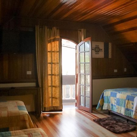 Pousada Villa Paty - Campos do Jordão Eksteriør billede